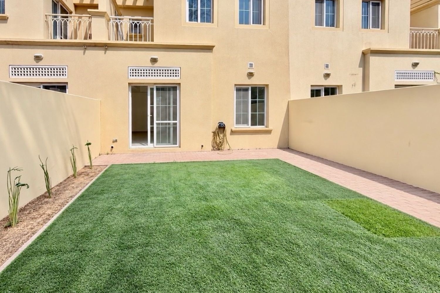 2 Bedroom Townhouse in Springs 2
