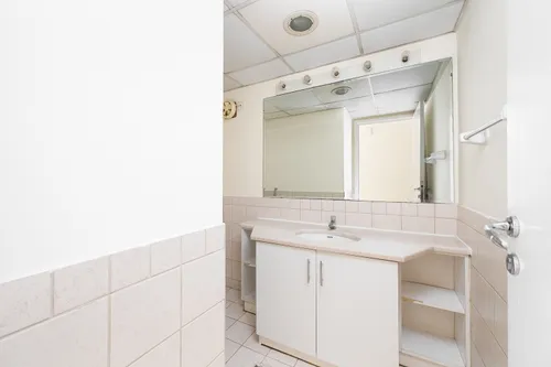 3 Bedrooms Villa in Meadows 9