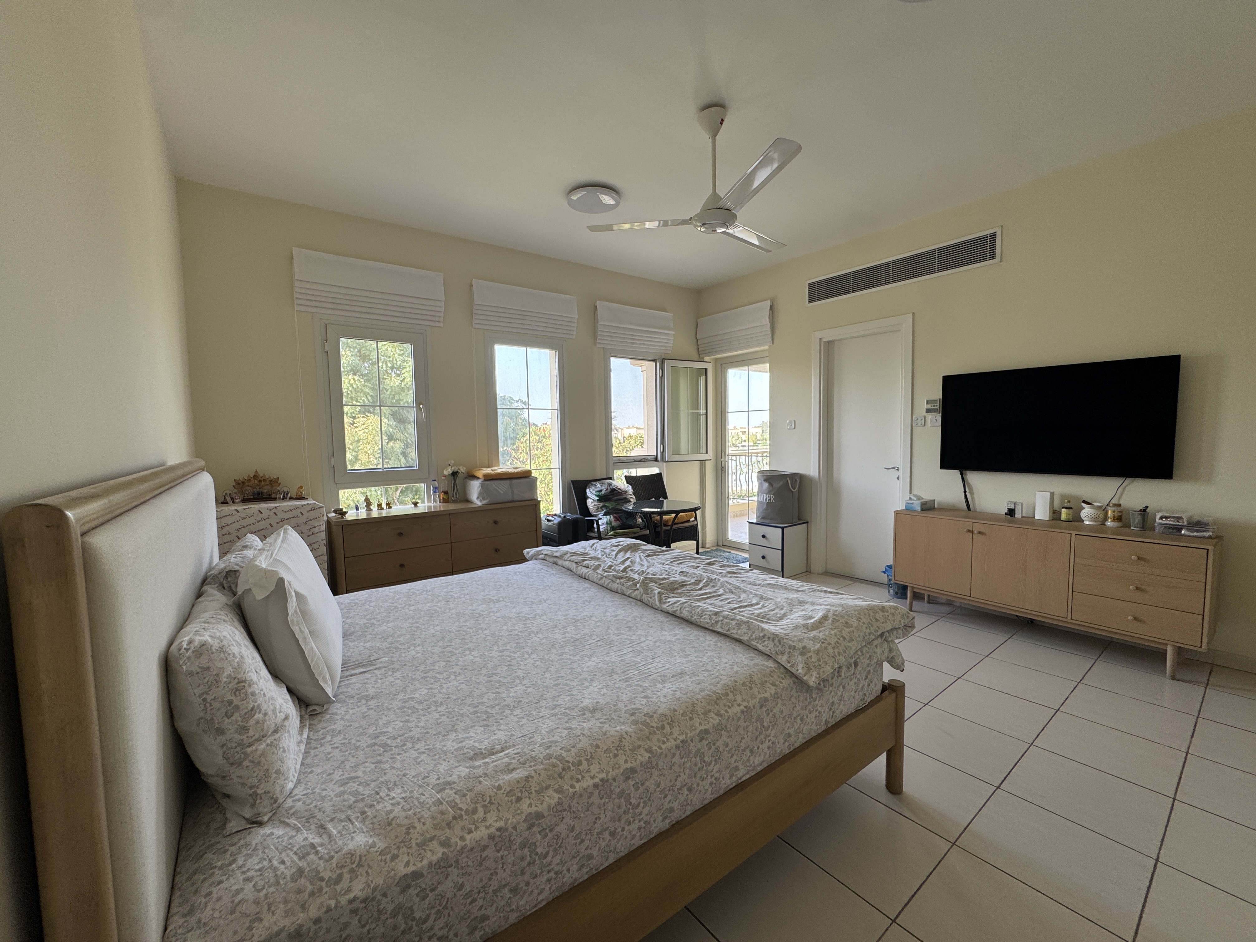 4 Bedrooms Townhouse in Springs 10