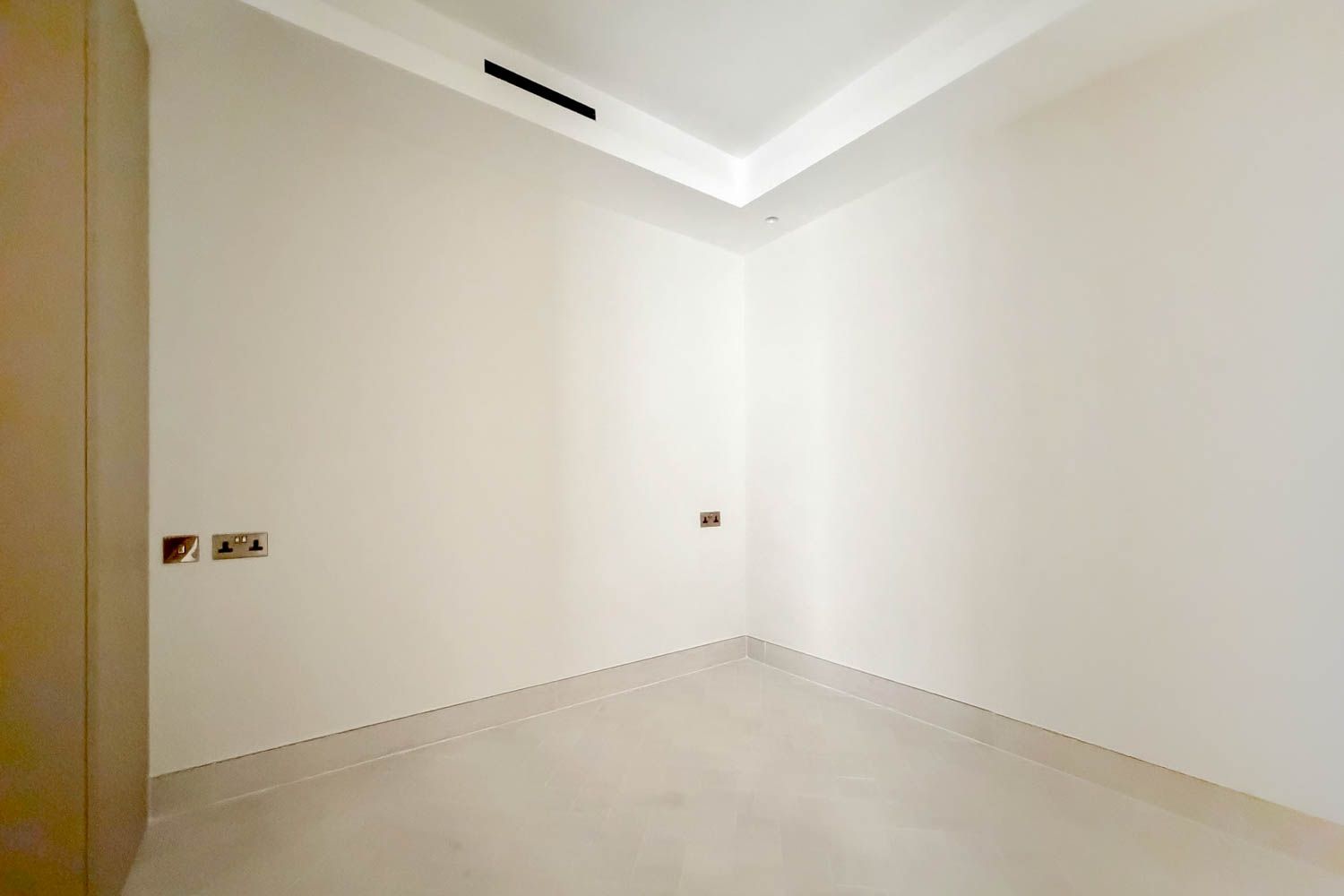 3 Bedrooms Townhouse in Springs 9