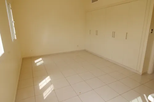 2 Bedrooms Townhouse in Springs 2