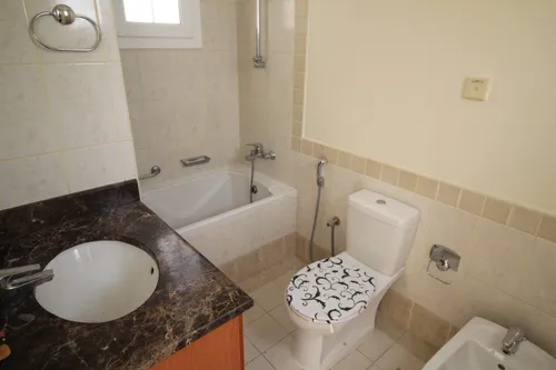 2 Bedrooms Townhouse in Springs 2