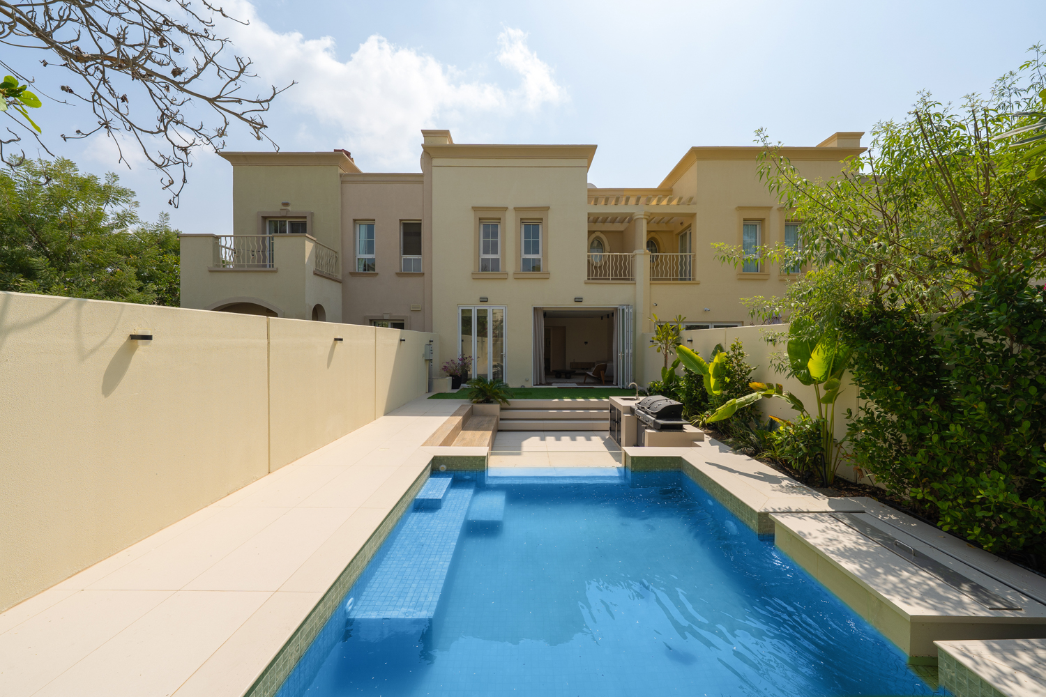 3 Bedrooms Townhouse in Springs 6