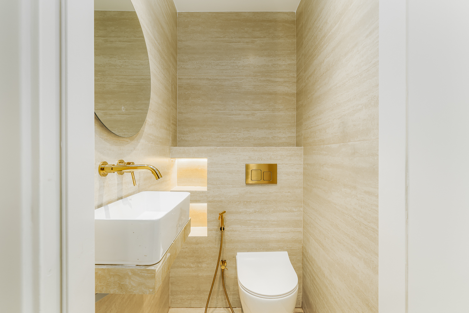 3 Bedrooms Townhouse in Springs 6