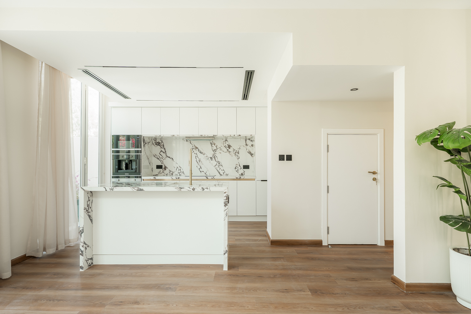 3 Bedrooms Townhouse in Springs 6