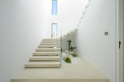 5 Bedrooms Villa in Meadows 7