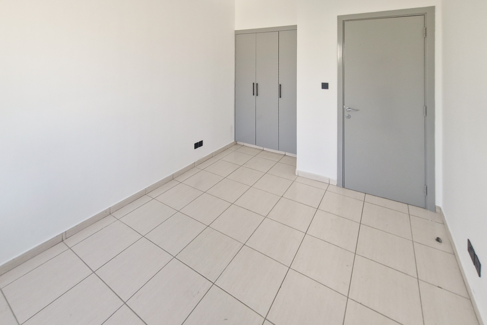 3 Bedrooms Townhouse in Springs 4