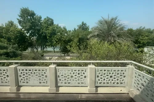 5 Bedrooms Villa in Meadows 9