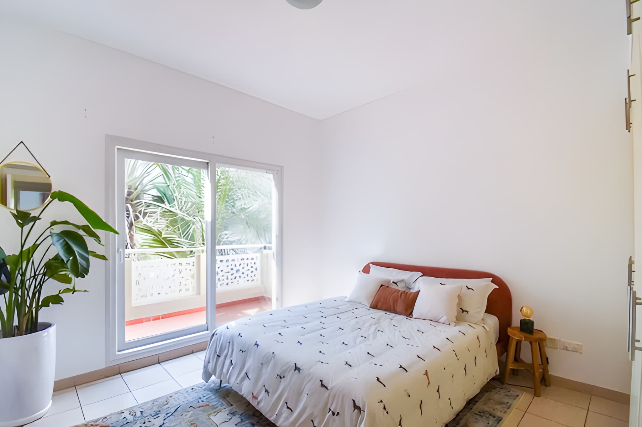 5 Bedrooms Villa in Meadows 5