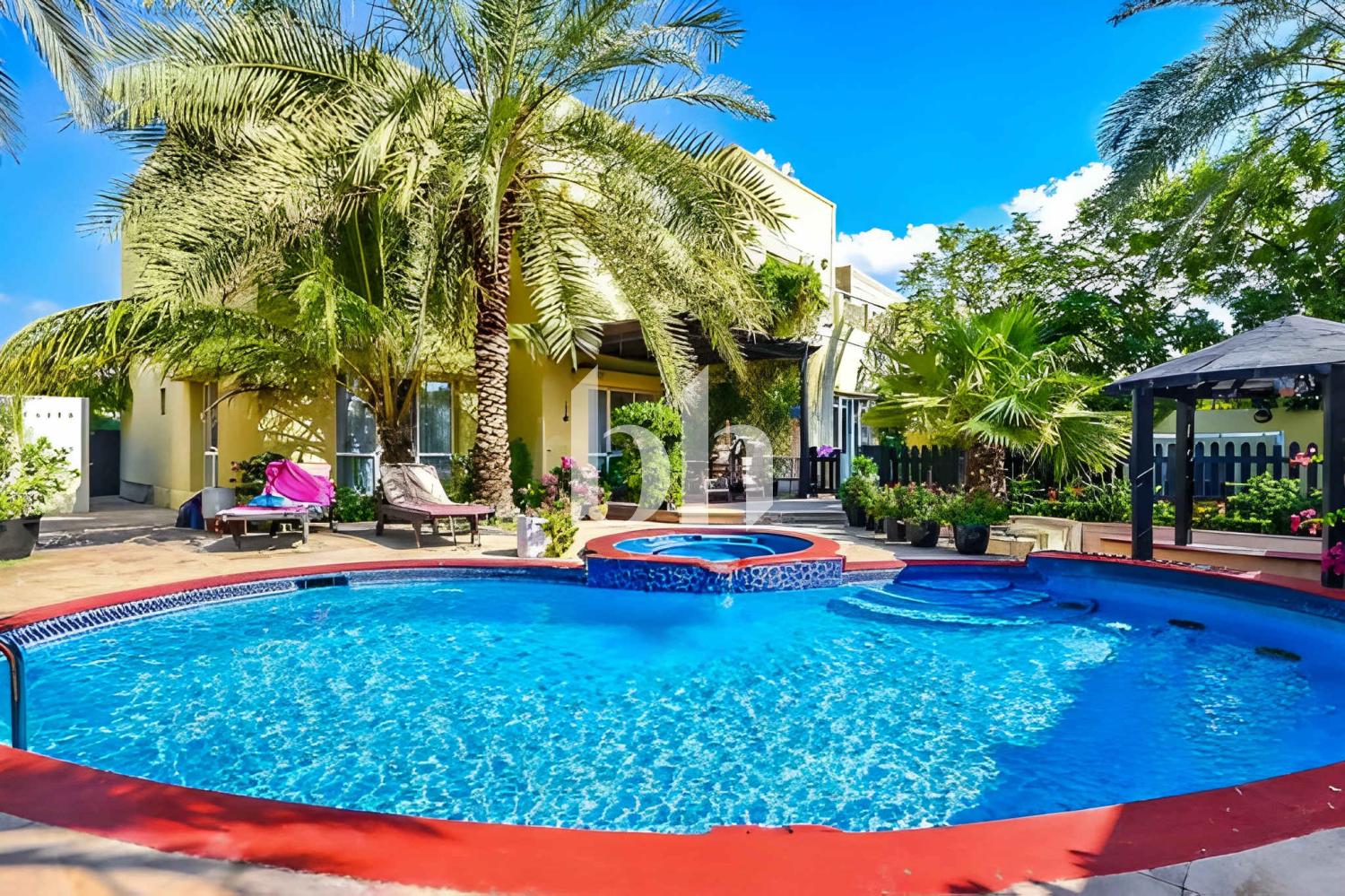 Upgraded | Opposite Park | Private Swimming Pool