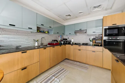3 Bedrooms Townhouse in Springs 12