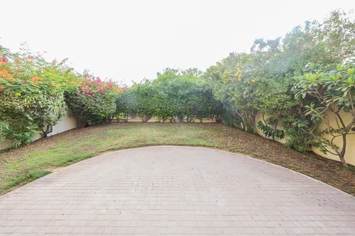 3 Bedrooms Townhouse in Springs 14