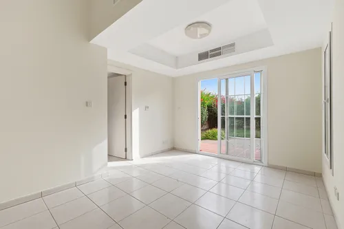 3 Bedrooms Townhouse in Springs 14