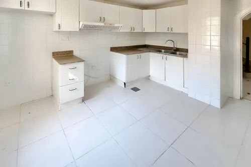 2 Bedrooms Townhouse in Springs 15