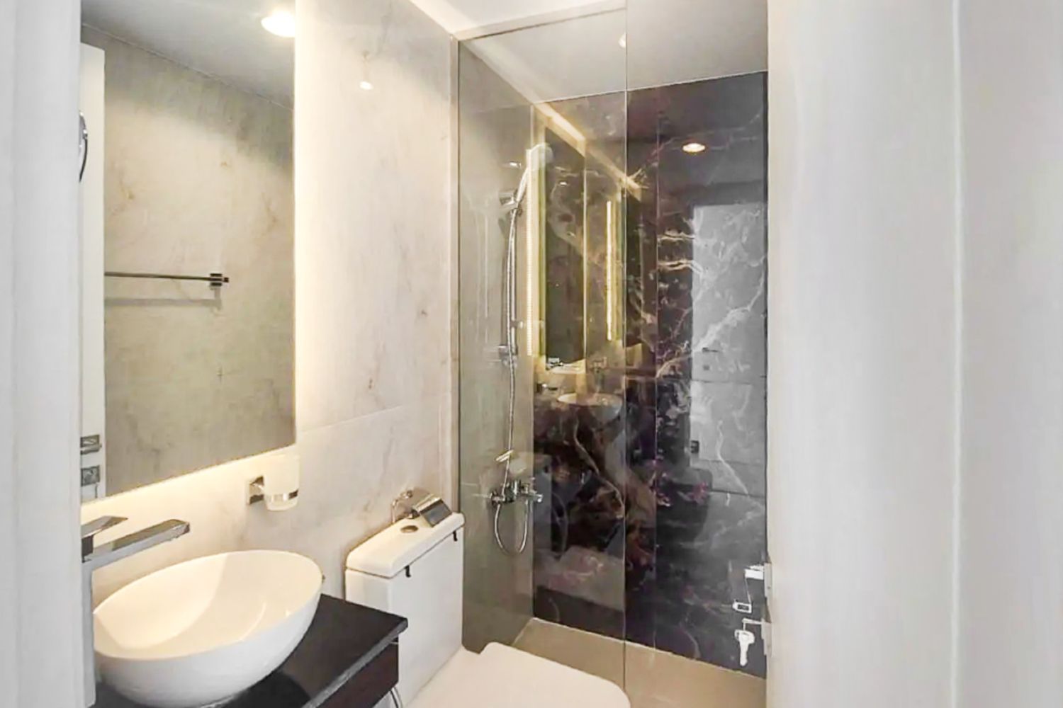 2 Bedrooms Townhouse in Springs 15