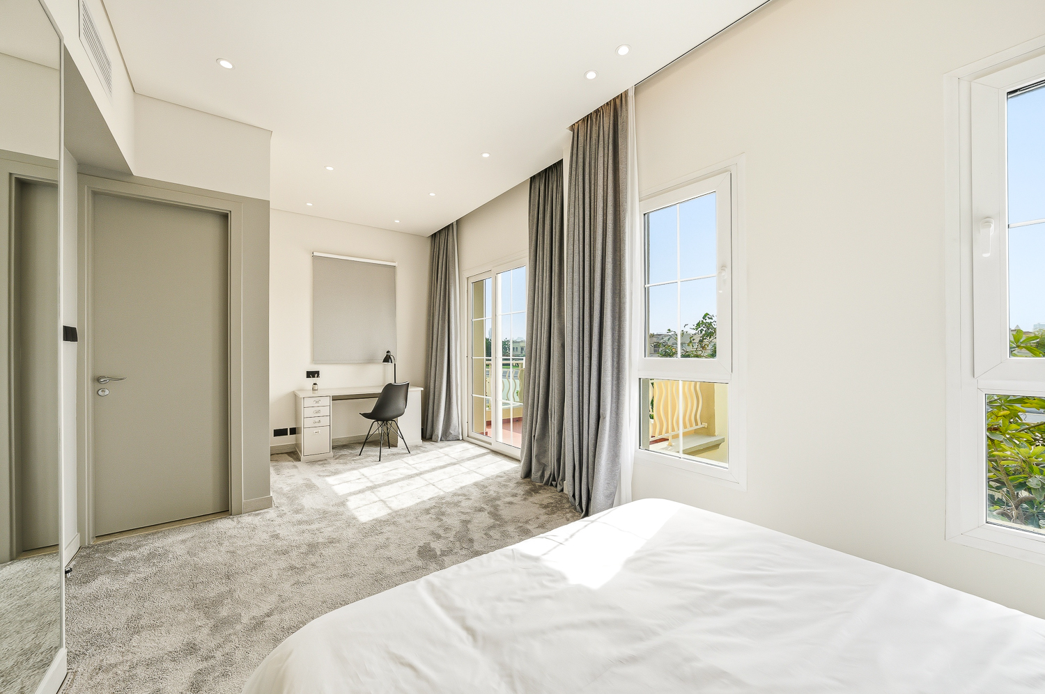 3 Bedrooms Townhouse in Springs 3