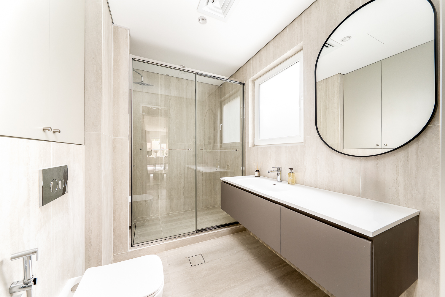 3 Bedrooms Townhouse in Springs 3