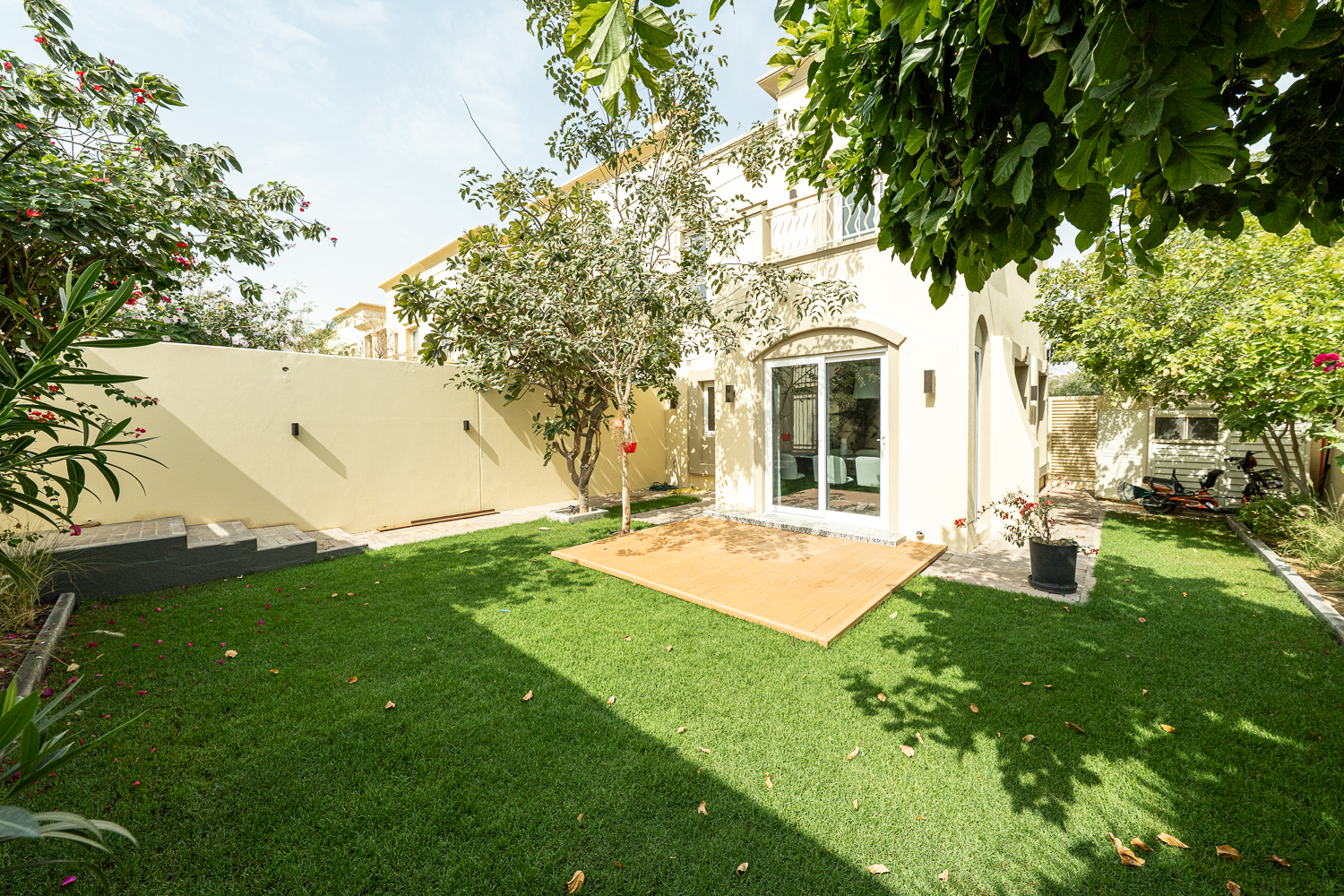 3 Bedrooms Townhouse in Springs 3