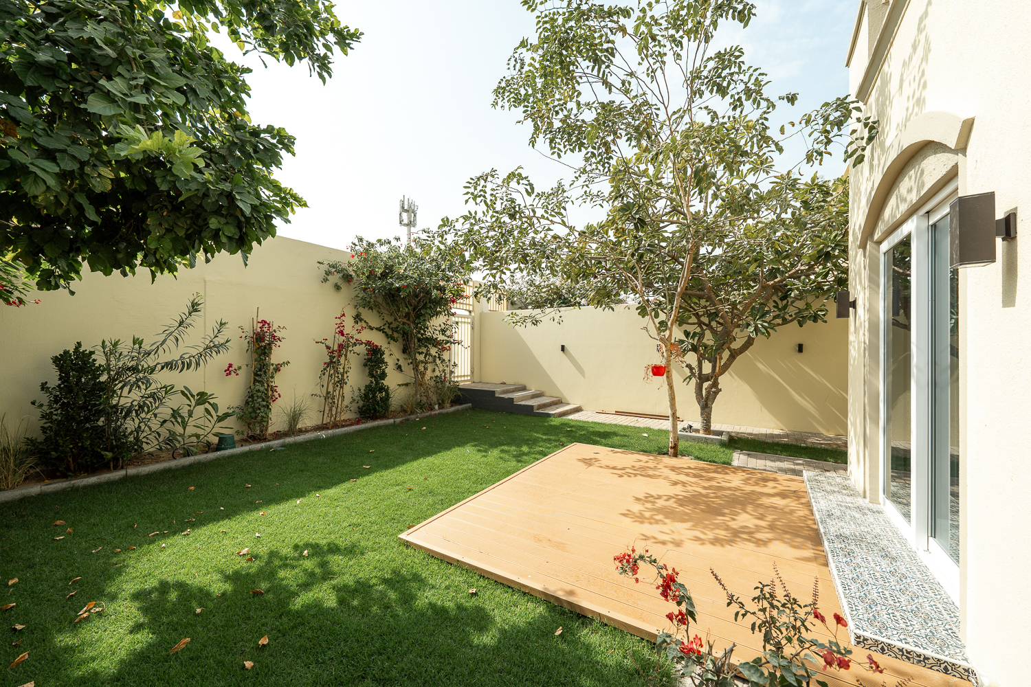 3 Bedrooms Townhouse in Springs 3