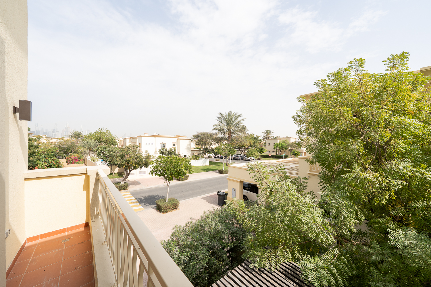 3 Bedrooms Townhouse in Springs 3