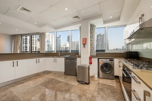 4 Bedrooms Hotel Apartment in Orra Harbour Tower 2