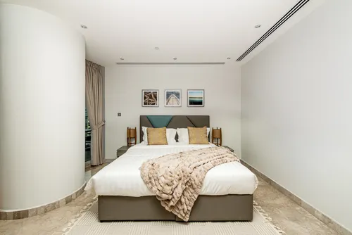 5 Bedrooms Hotel Apartment in Orra Harbour Tower 2