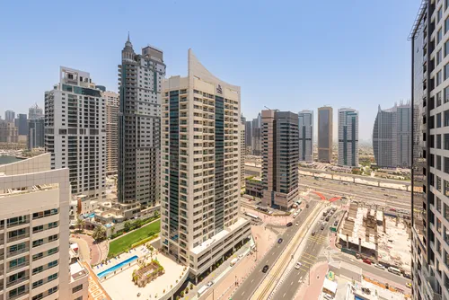 5 Bedrooms Hotel Apartment in Orra Harbour Tower 2