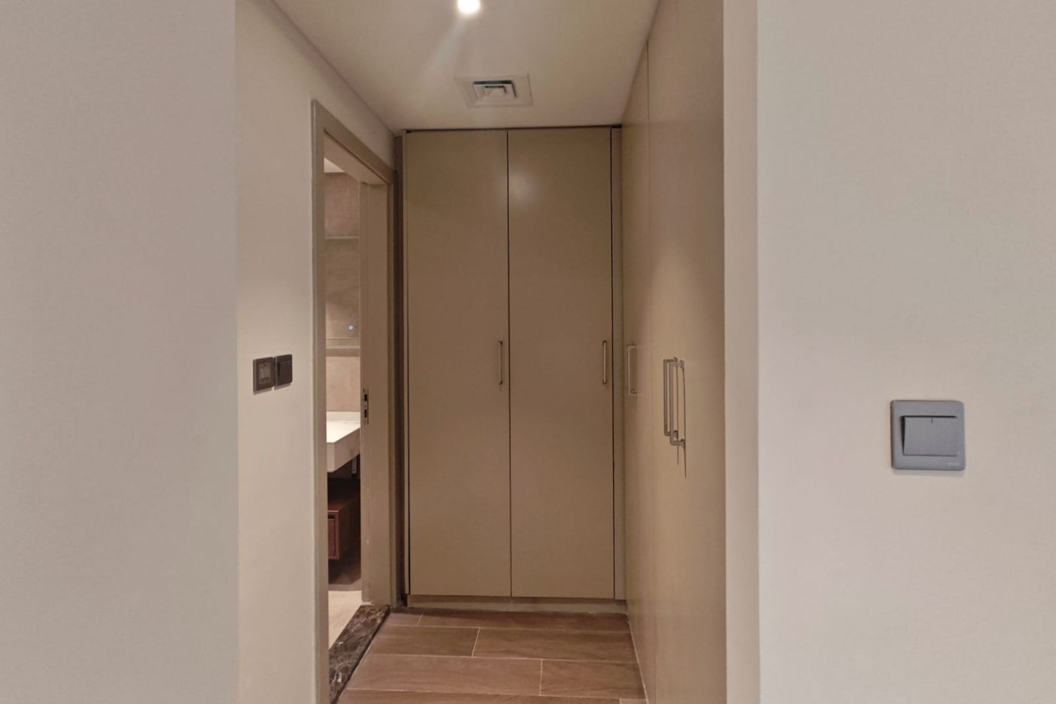 1 Bedroom Apartment in Green Lake Tower 3