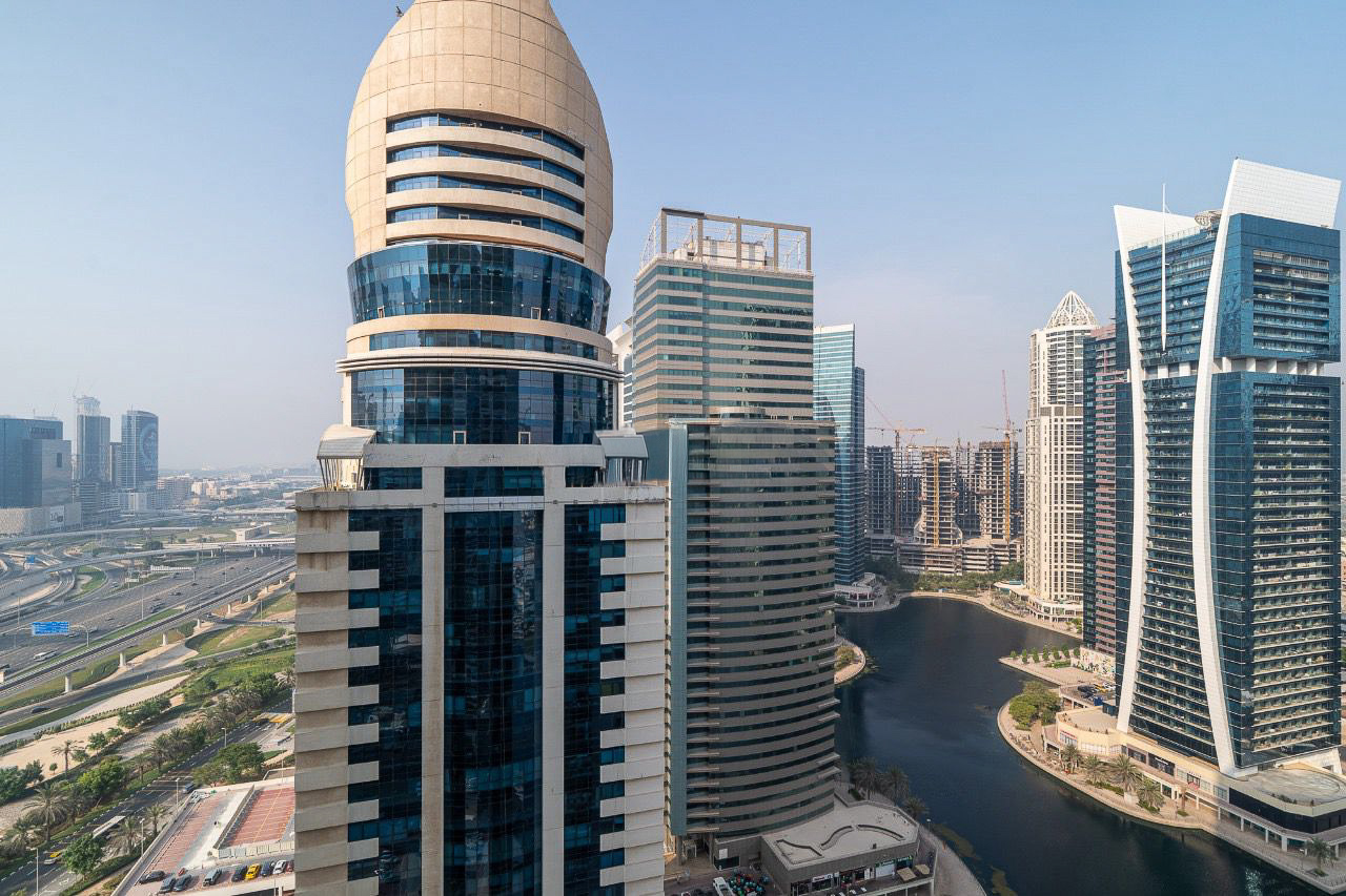 1 Bedroom Apartment in Green Lake Tower 2