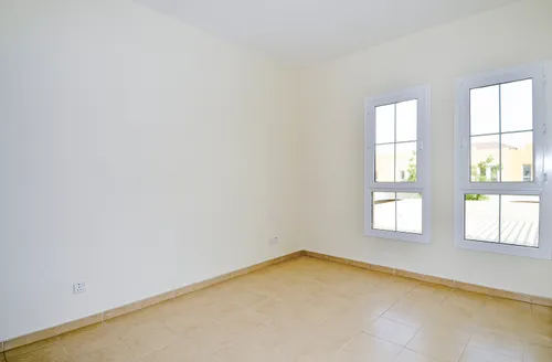 3 Bedrooms Townhouse in Al Reem 1