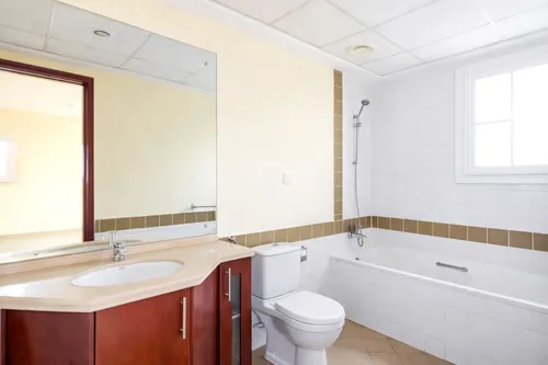 3 Bedrooms Townhouse in Al Reem 2