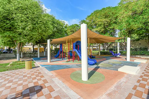 3 Bedrooms Townhouse in Al Reem 2