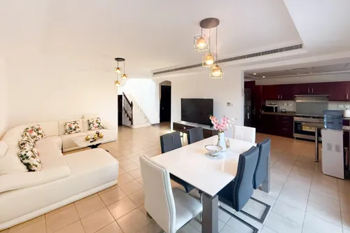 3 Bedrooms Townhouse in Al Reem 2