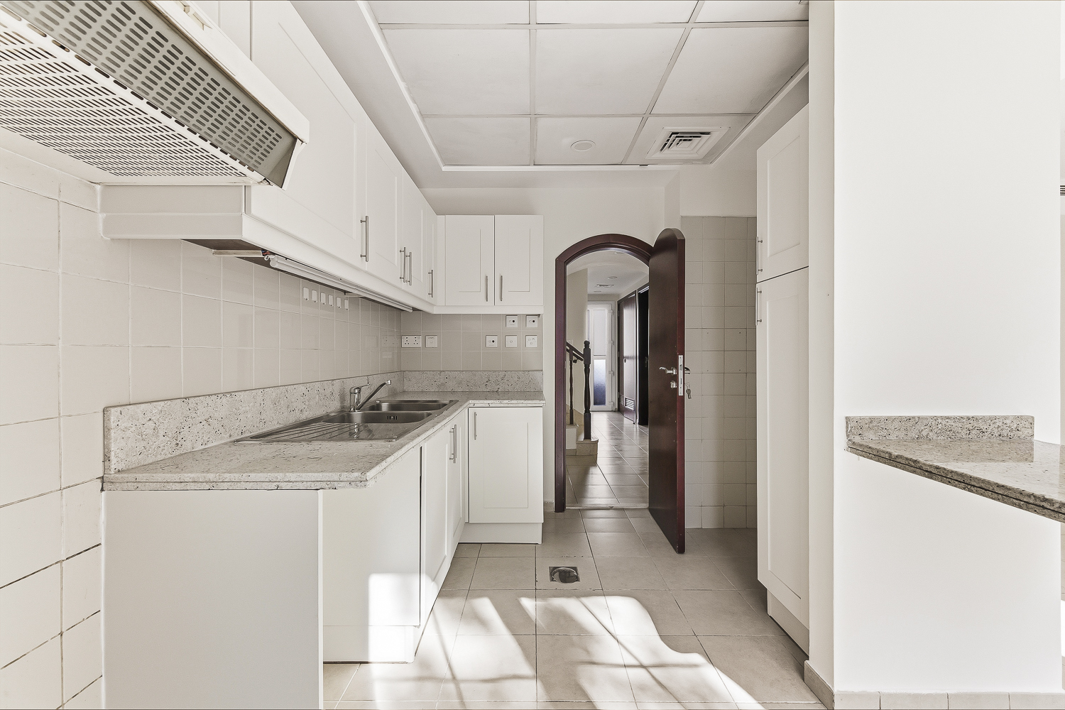 2 Bedrooms Townhouse in Al Reem 1