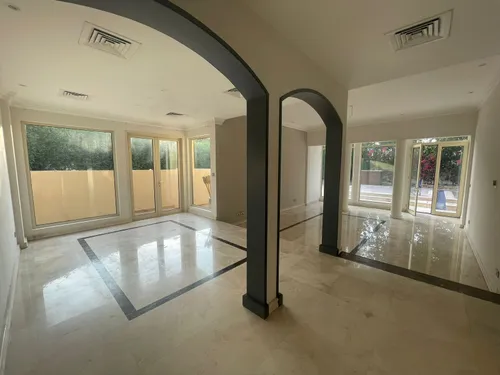 4 Bedrooms Villa in Saheel