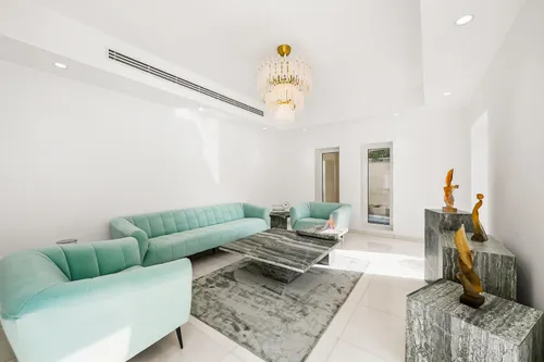 6 Bedrooms Villa in Mirador