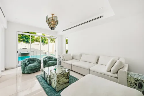 6 Bedrooms Villa in Mirador