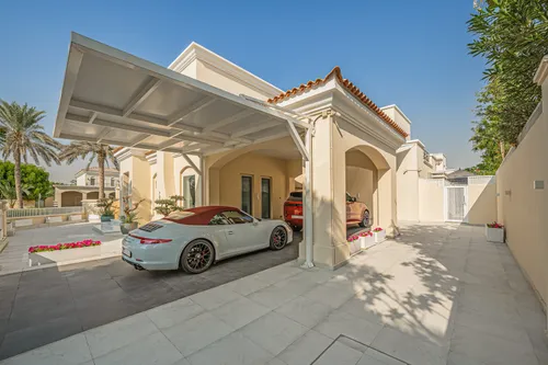 6 Bedrooms Villa in Mirador