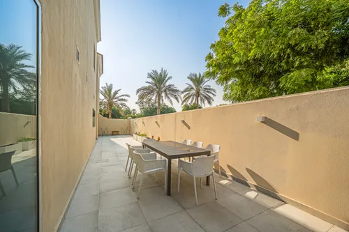 6 Bedrooms Villa in Mirador