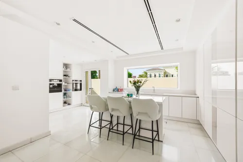 6 Bedrooms Villa in Mirador