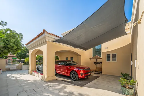 6 Bedrooms Villa in Mirador