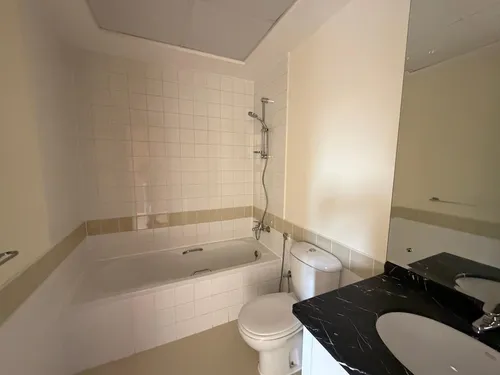 2 Bedrooms Townhouse in Palmera 1