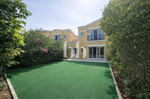 Great Condition | Backing Green Belt | 2 Bed