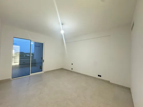 3 Bedrooms Apartment in Terraced Apartments Building 2 Block A