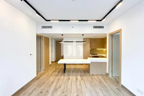 Brand New | Unfurnished | Corner Unit