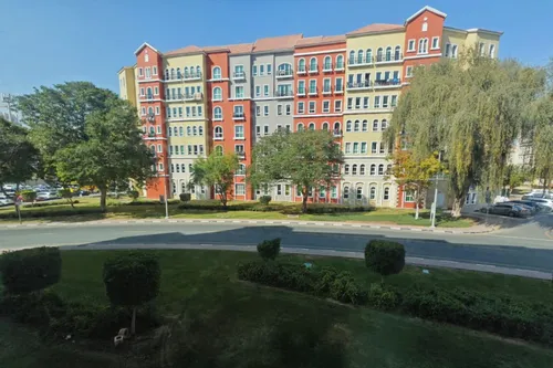 1 Bedroom Apartment in Building 129