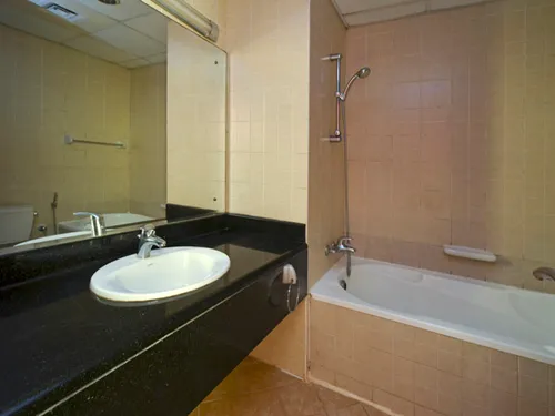 1 Bedroom Apartment in Building 53