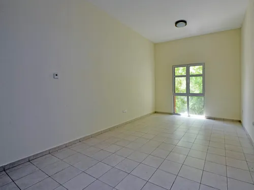1 Bedroom Apartment in Building 53