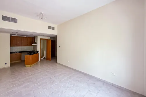 1 Bedroom Apartment in Building 190