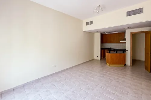 1 Bedroom Apartment in Building 190